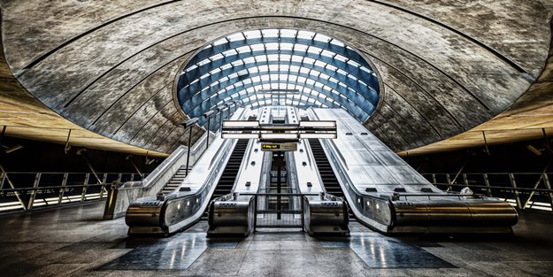 Saray gibi metro istasyonları