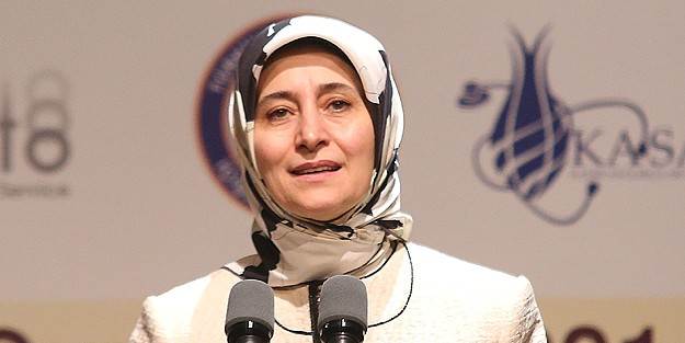 Sare Davutoğlu oyunu Ankara'da kullandı