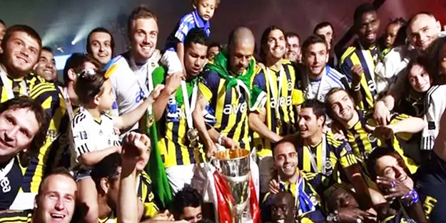 Sarı-lacivertliler kaç senedir şampiyon olamıyor? Fenerbahçe'nin son şampiyonluğu hangi yıl?
