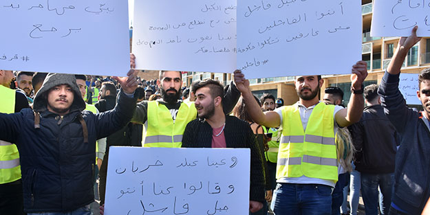 Sarı Yelekliler protestosu Lübnan'a sıçradı