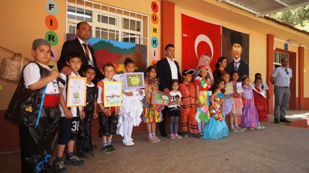 Sarıgöllü öğrencilerin ’Sıfır Atık’ sergisi beğeni topladı 