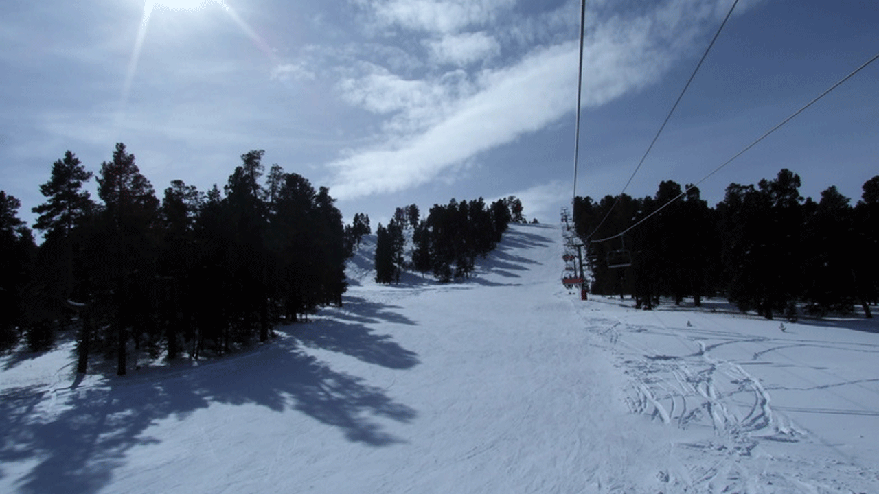 Sarıkamış beyaza büründü