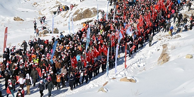 Sarıkamış şehitleri anılıyor