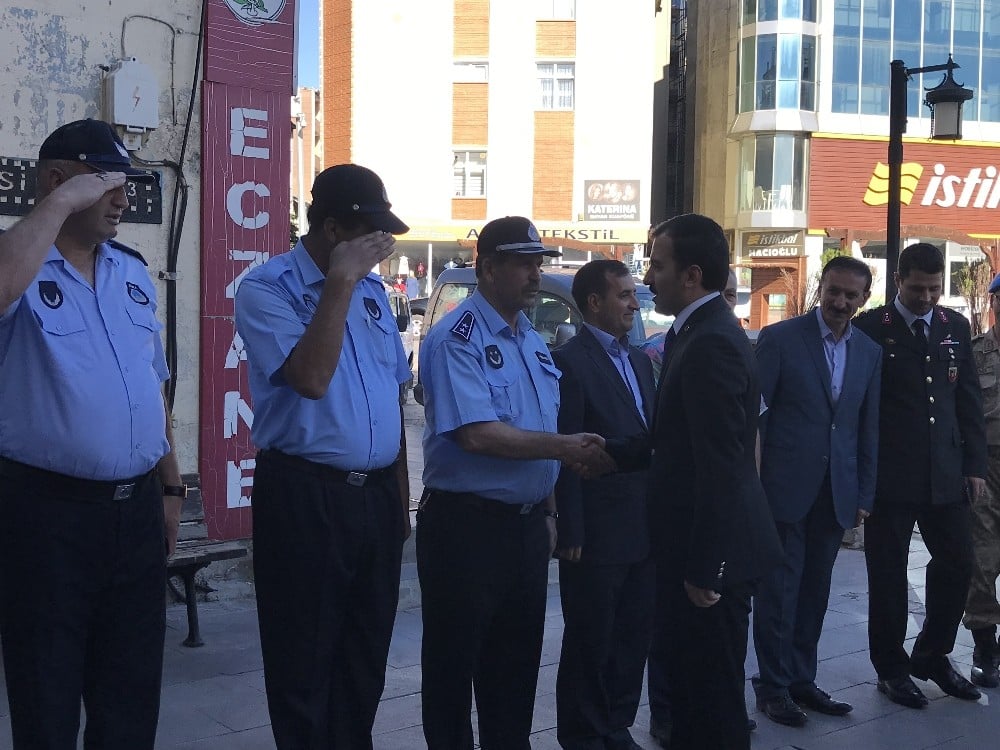 Sarıkamış’ta bayramlaşma töreni 