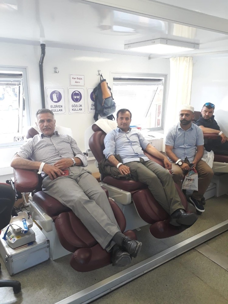 Sarıkamış’ta Kızılay’a kan bağışı yapıldı 