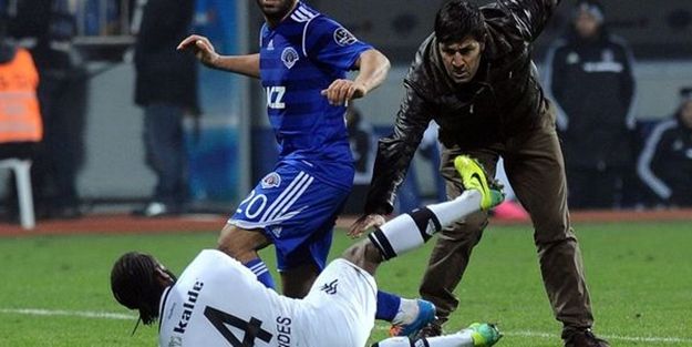 'Sarılacaktım, ayağım kaydı'