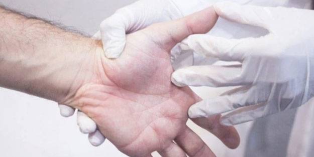 Sarımsağı baş parmağınıza sarıp bekletirseniz...