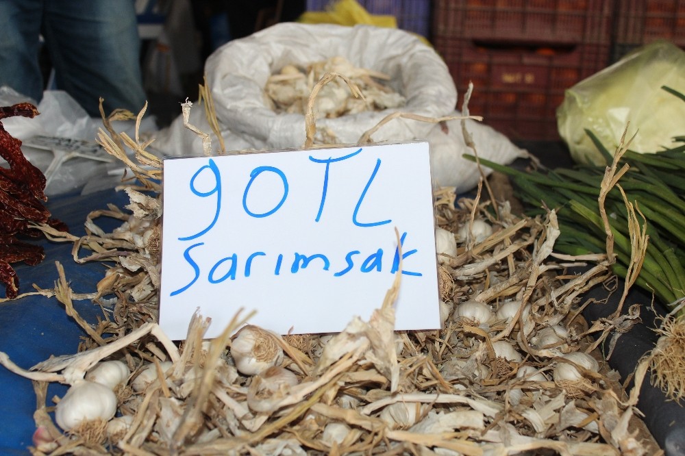 Sarımsağın kilosu 90 liraya kadar yükseldi 