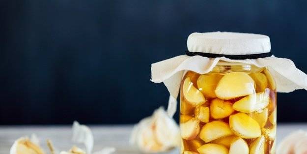 Sarımsak turşusu tarifi: Sarımsak turşusunun faydaları