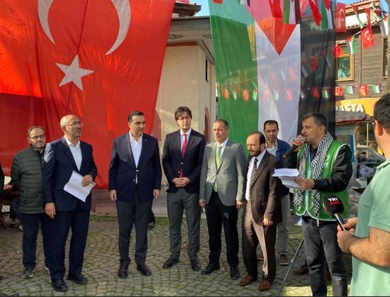 Sarıyer’de 300’den fazla esnaf bir günlük kazancını Gazze’ye bağışlıyor