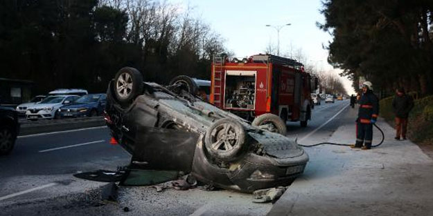 Sarıyer'de cip ambulansa çarptı: 2 yaralı