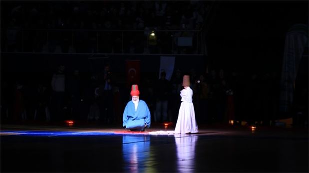 Şark tayini çıkan öğretmenlere moral gezisi