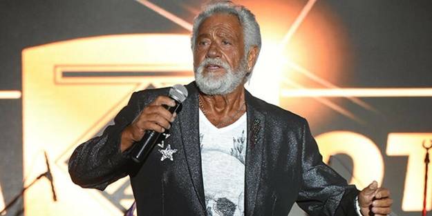 Şarkıcı Fedon'dan Başkan Erdoğan'a destek: Çok makul bir karar