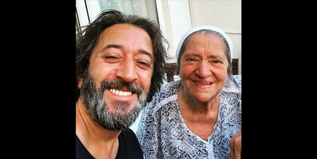 Şarkıcı Fettah Can acı haberi aldı!