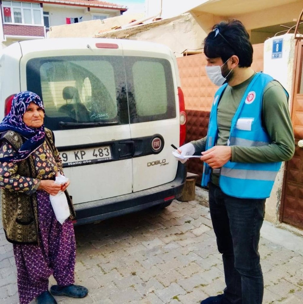 Şarköy’de Vefa Sosyal Destek Grubu Din Gönüllüleri, gönüllere dokunuyor 
