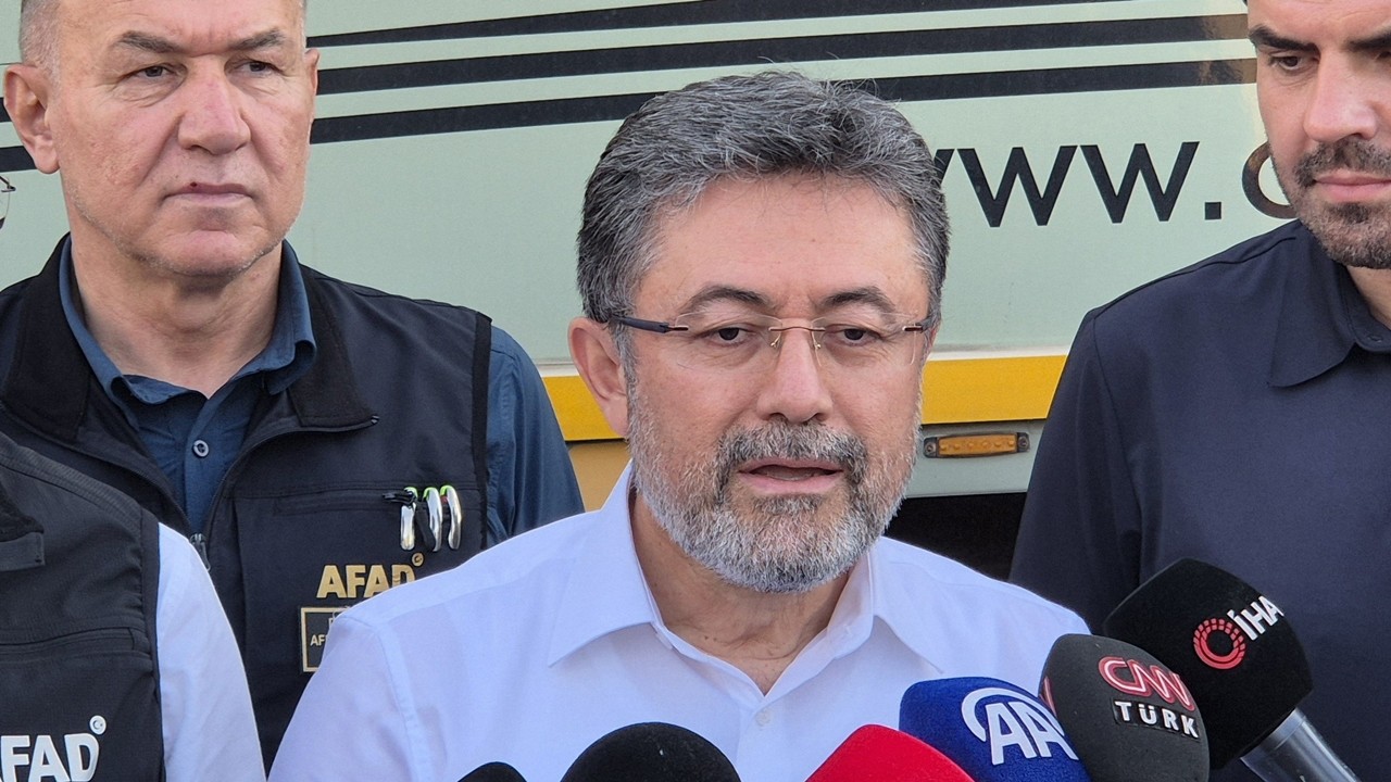 Şarköy’deki Orman Yangını 4 Mahalleyi Boşalttı, 22 Kişi Hastanede