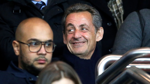 Sarkozy Camp Nou stadından atıldı