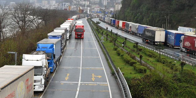 Sarp Sınır Kapısı'nda ihracat yoğunluğu