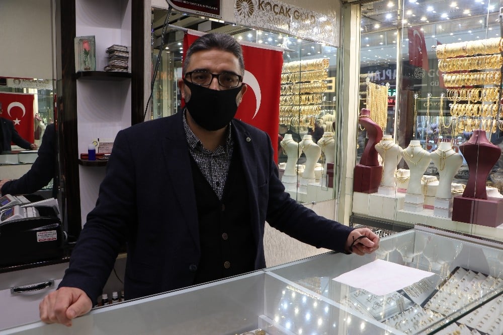 Sarraflar düğün sezonundan ümidini kesti 