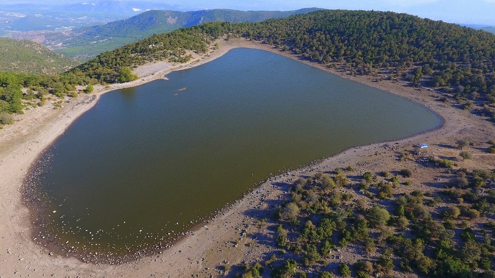Saruhanlı’daki doğa harikası göl turizme açılacak 