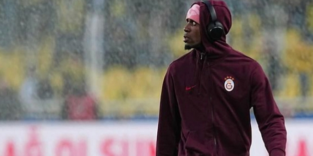 Şaşırtan transfer hamlesi! Büyük sürpriz.. Gören de Lionel Messi zannedecek arkadaşı...