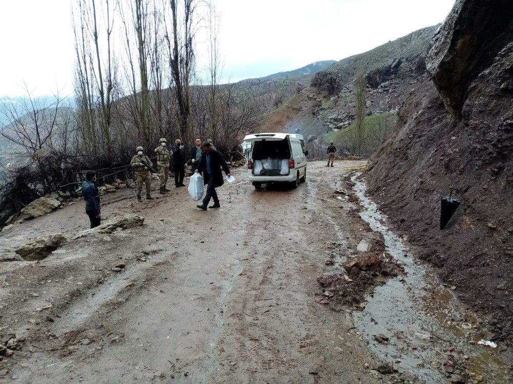 Sason’da 4 ayrı noktada uygulanan karantina kaldırıldı 