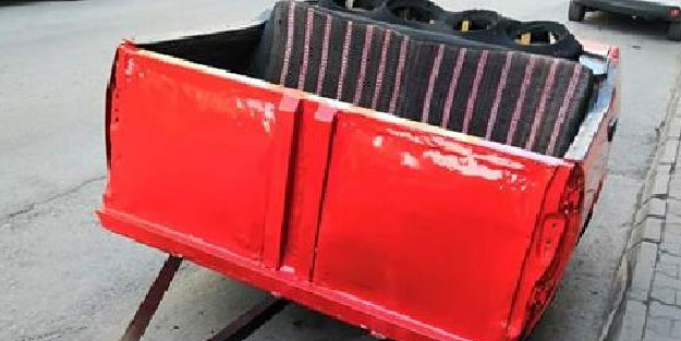 Satılık yarım araba Facebook'tan paylaşıldı