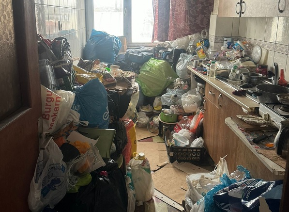 Satın aldığı evi bu halde buldu!