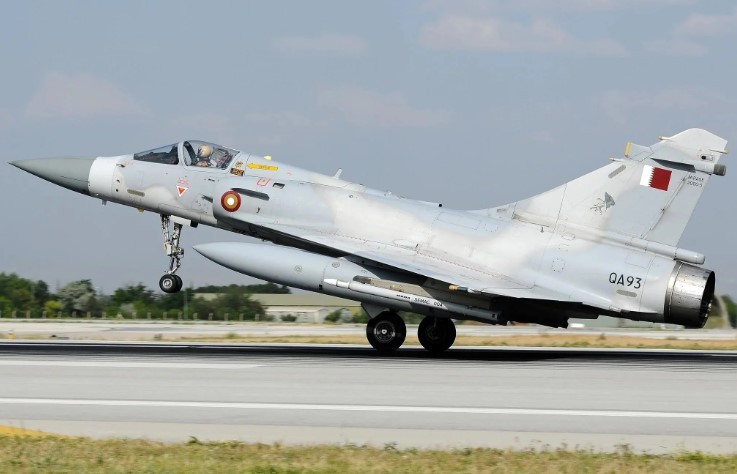 Satış görüşmeleri başladı! Müslüman ülkenin savaş uçaklarının peşine düştüler