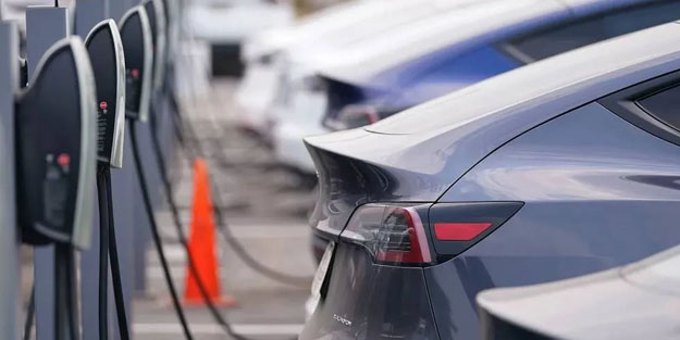 Ünlü otomotiv devi Türkiye'yi apar topar terk etti