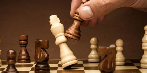 'Satranç'a zehir karıştı