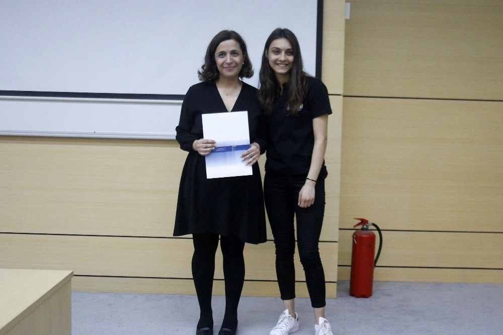 SAÜ’de ‘Çok uluslu firmalarda kariyer edinme” konferansı gerçekleşti 