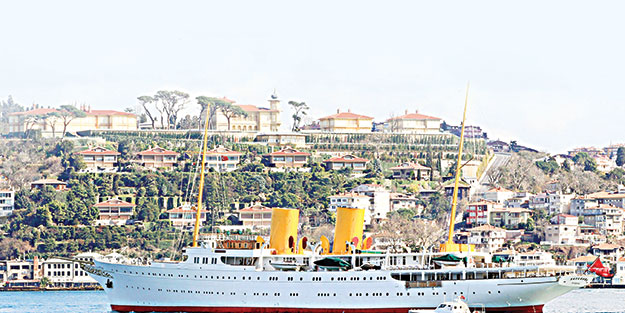 Savarona Başkanın emrinde