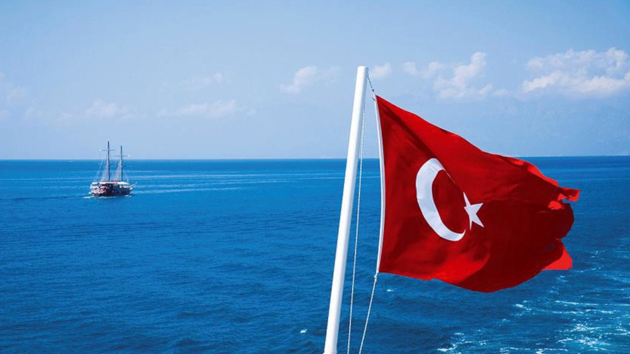 Savaş alarmı! Türk bayraklı gemilerde üst düzey güvenlik