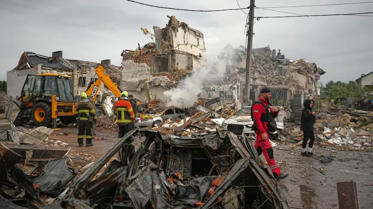 Savaş alevlendi: Kiev'e büyük çaplı saldırı!