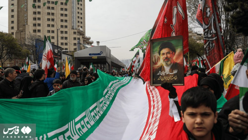 Savaş altındaki İran'da asgari ücrete rekor zam