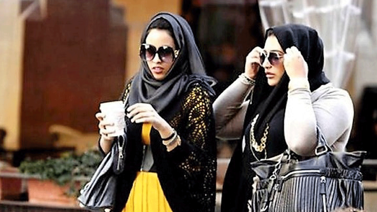 Savaş bitti İranlılar Van’a akın etti: Farsça üçüncü dil oldu