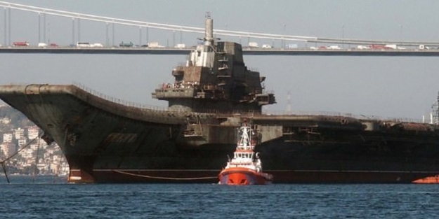 Boğazdan geçen uçak gemisine emir verildi!