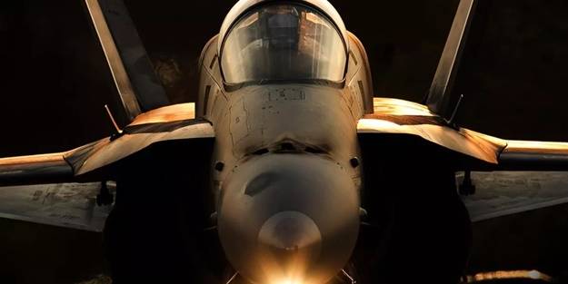 Savaş jetlerini rafa kaldırdılar!