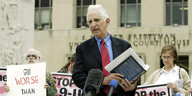 Savaş sırlarının yer aldığı Pentagon Belgeleri'ni sızdıran Ellsberg hayatını kaybetti