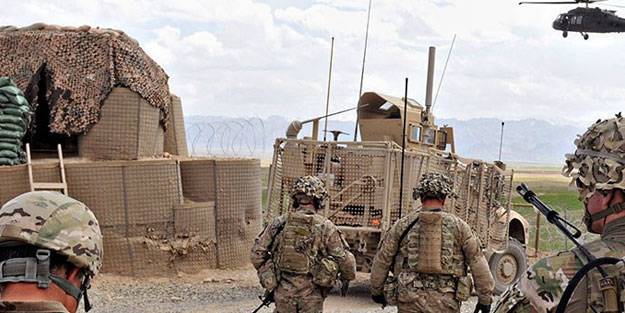 Savaş suçları işleyen Avustralya askerlerini çekti