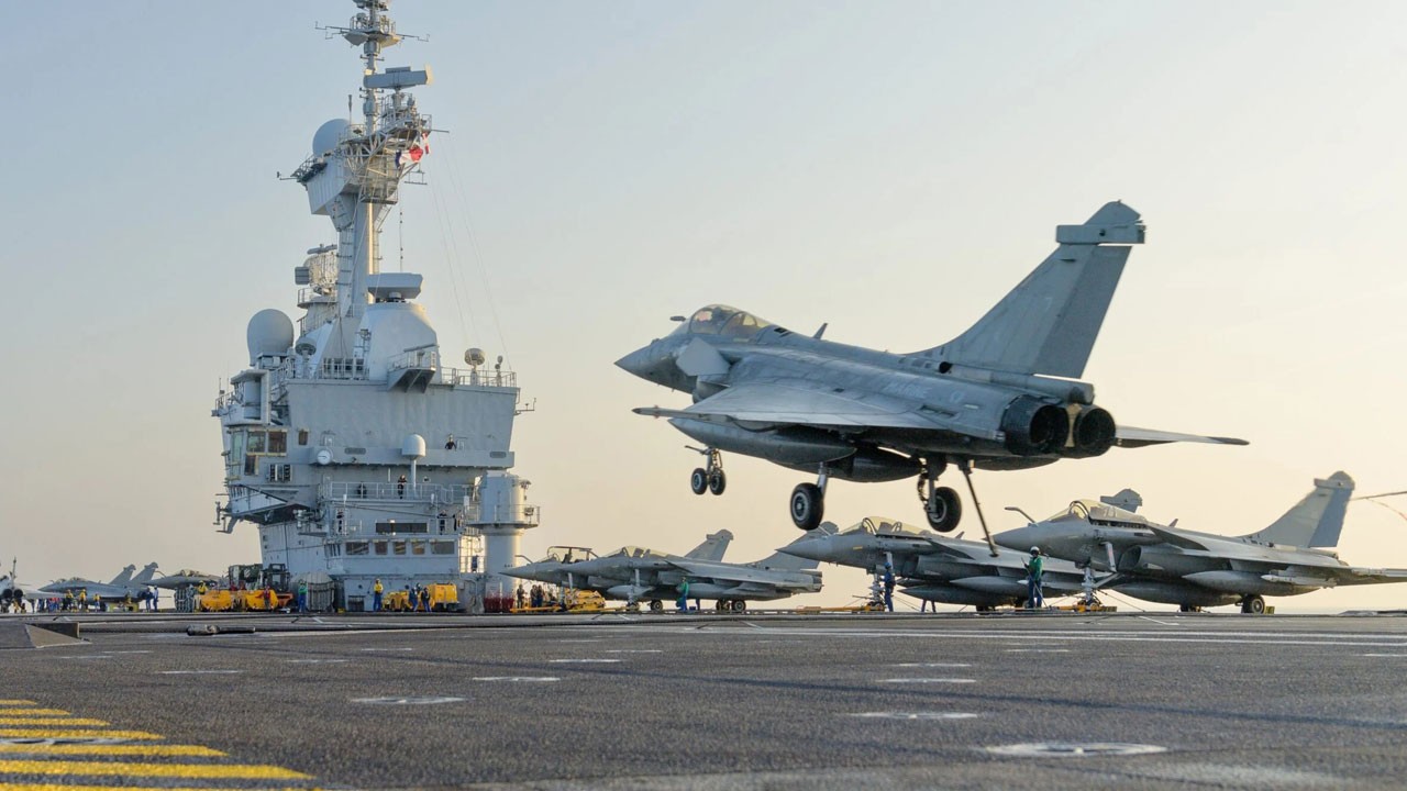 Savaşa Fransa da katıldı: İran'dan fırlatılan İHA'ları vurmaya başladılar