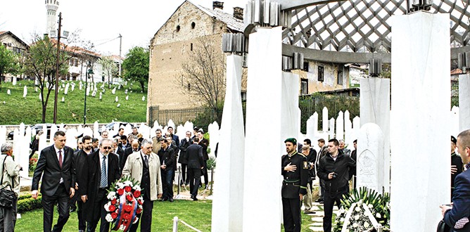 Savaşın acı izleri yürekleri kanatıyor