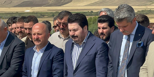 Savcı Sayan'ın annesi son yolculuğuna uğurlandı