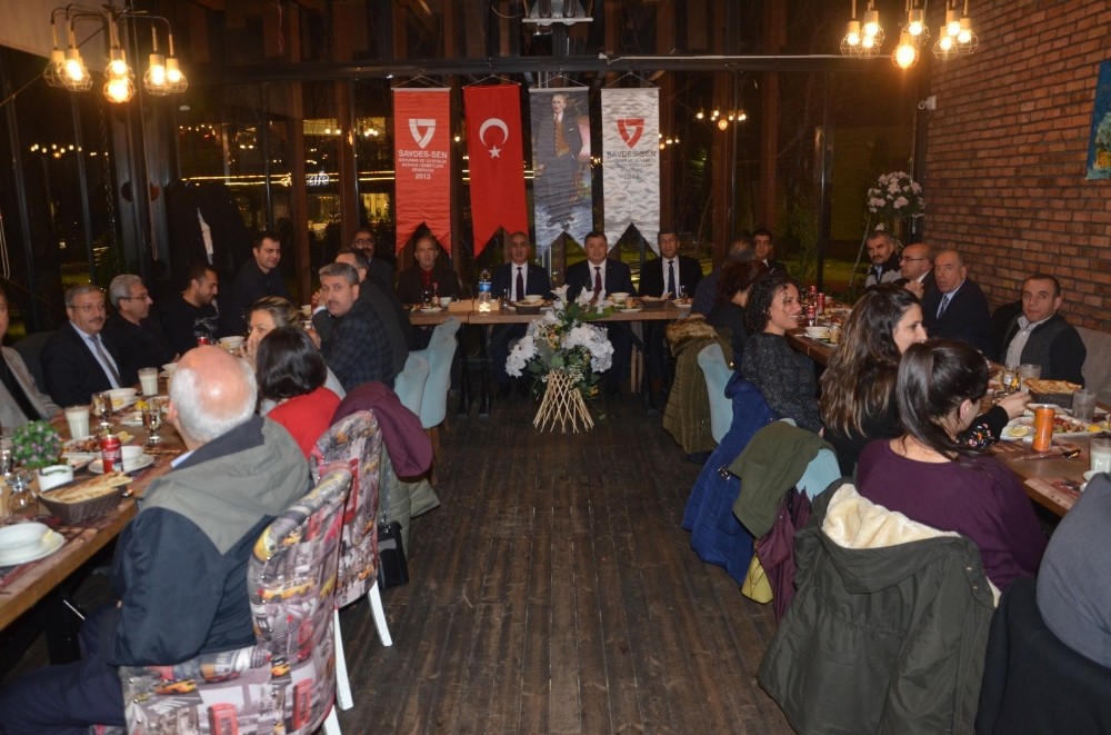SAVDES-SEN Genel Başkanı Cengiz, taleplerinin karşılanmasını istedi 