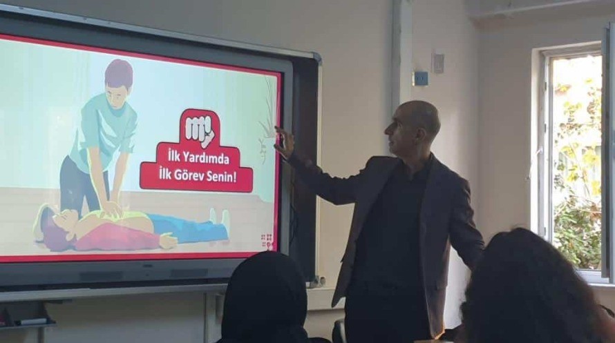 Sayıları orduyu aştı… Yaklaşık 28 bin genç temel yaşam desteği eğitimi aldı