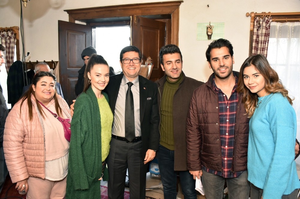 Saylak, ‘Kalk Gidelim’ dizi setini ziyaret etti 