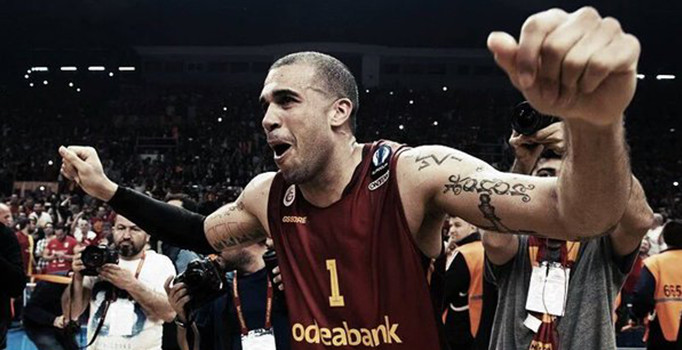 Schilb Galatasaray'dan ayrıldı