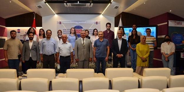 SDE araştırmacı yetiştirme programı başlattı