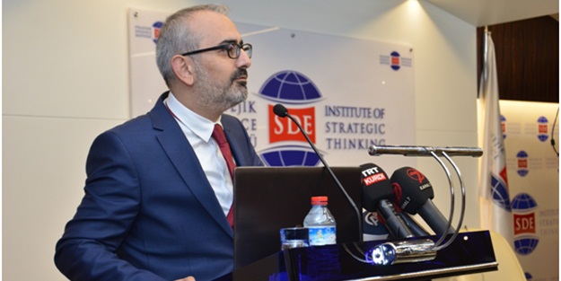 SDE bir araya gelmeyen Filistin'in 3 ayrı siyasi partisini Ankara'da bir araya getirdi